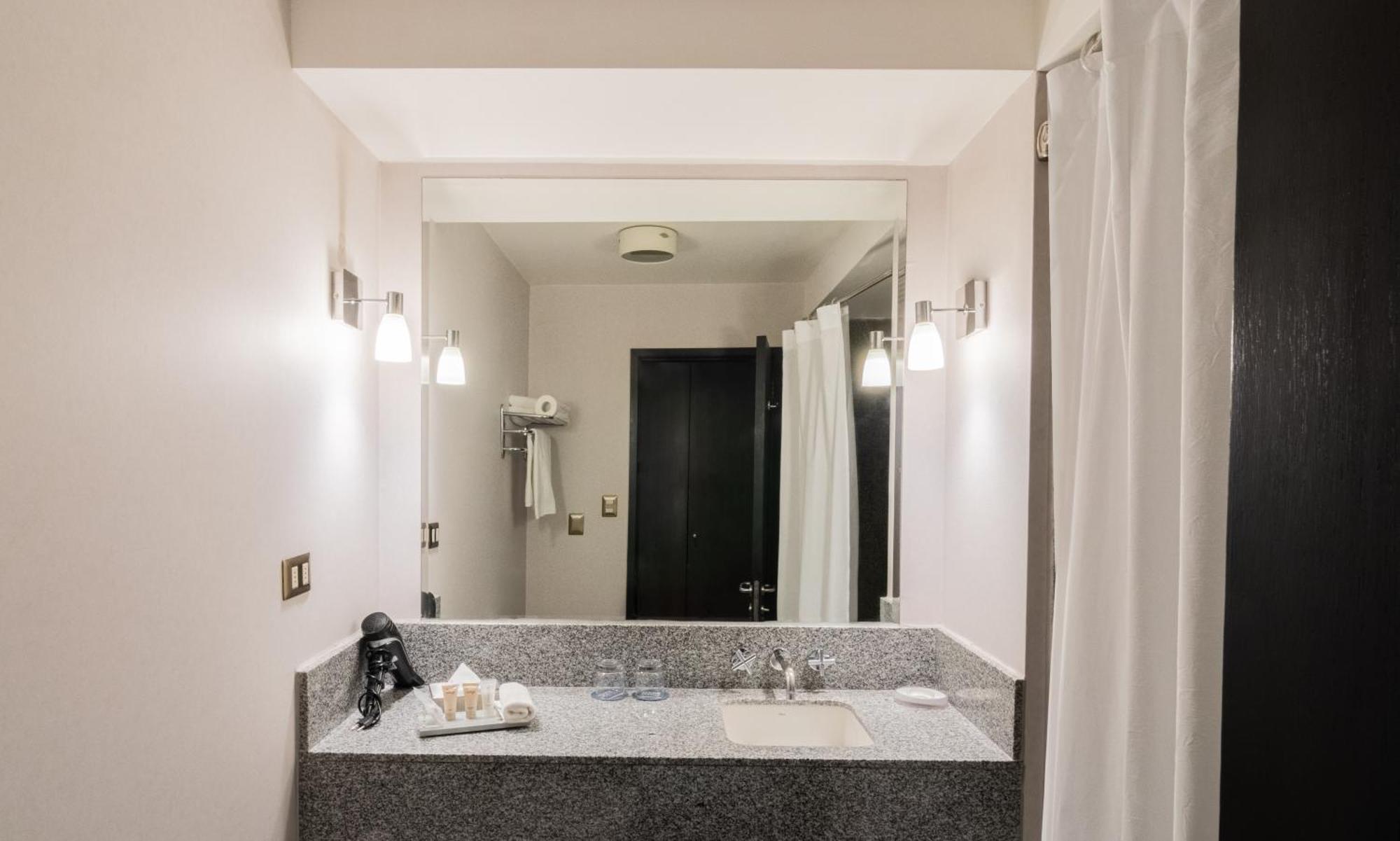 Four Points By Sheraton Los Angeles Exteriör bild
